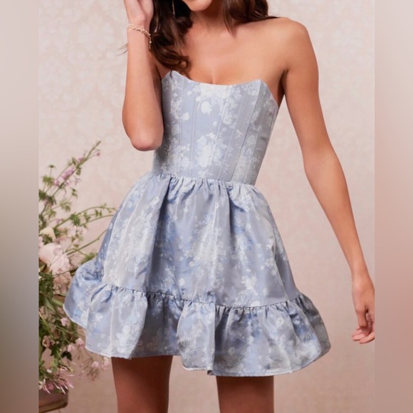 V. Chapman Dresses & Skirts - V. Chapman Lace up back Mini Dress